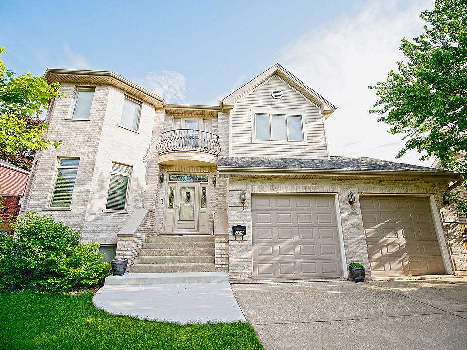 1st image of 105 West Dr #105