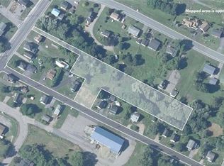 1163 King Ave, Bathurst, NB E2A1S3