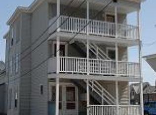 140 2nd St APT 3E, Manchester, NH 03102