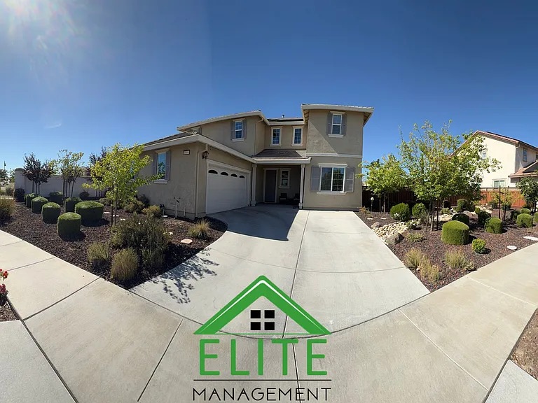 1951 Water Lily Dr — Photo 2