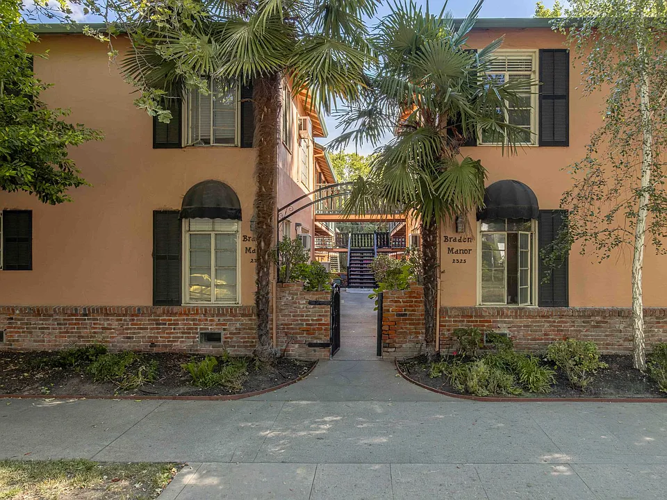 Braden Manor Apartments