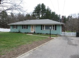 62 North St, Bellingham, MA 02019