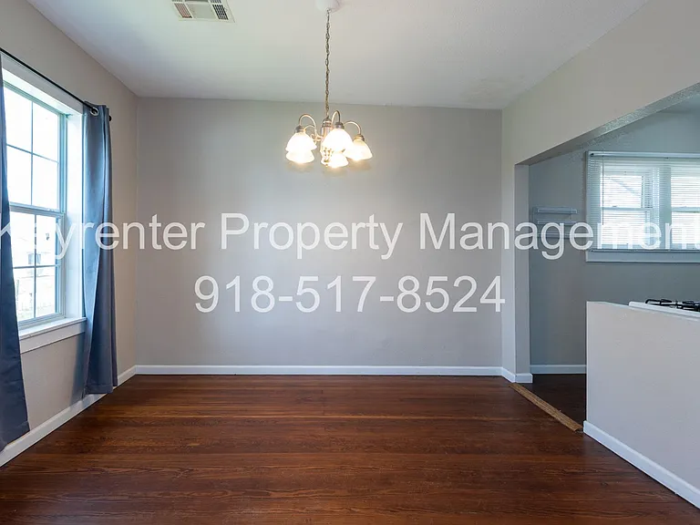 1607 N Lewis Pl — Photo 17