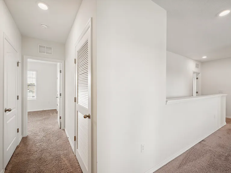 2062 Blue Highlands Dr — Photo 23