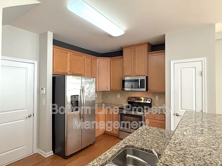 7562 Red Mulberry Way — Photo 10