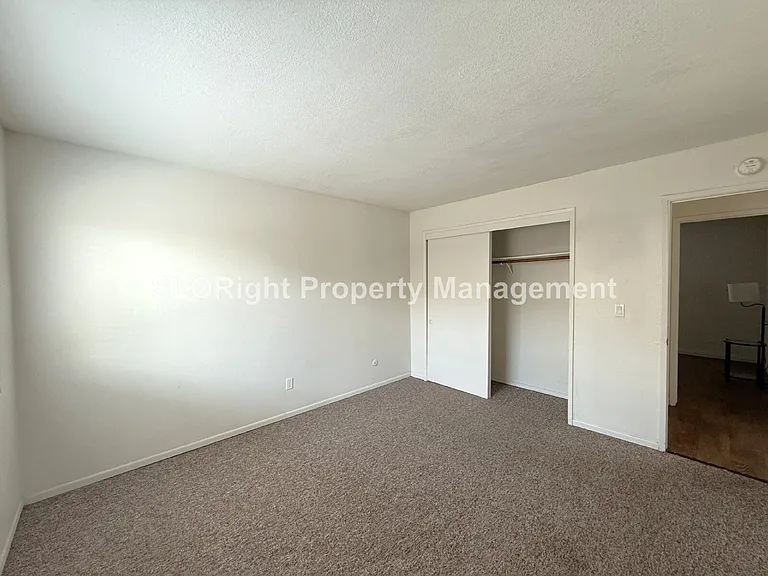 243 N 7th St #1 — Photo 6