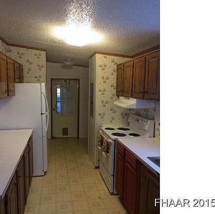 2nd image of 1130 Kubitz Rd