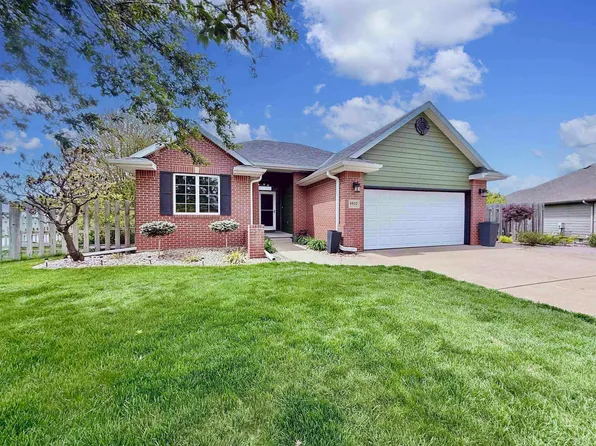 4802 Linden Drive Pl, Kearney, NE 68847