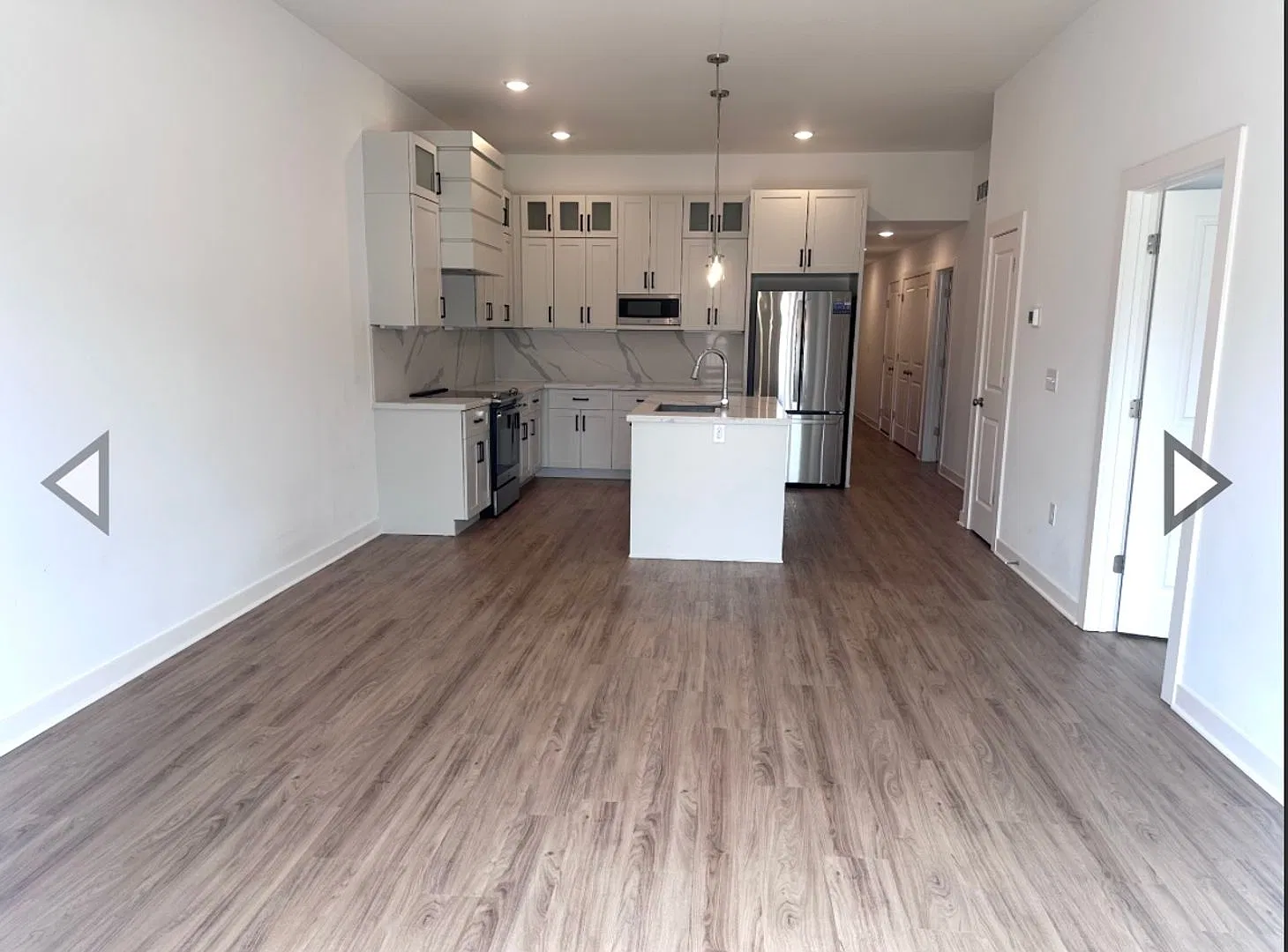 4 Bed | 3 Bath | 1 Car Garage Duplex in Kansas City — Photo 4