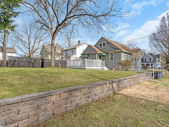 2nd image of 1 Perry Place