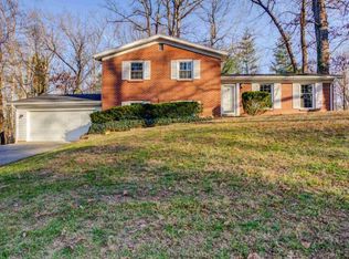 8017 Heather Ct, Evansville, IN 47710