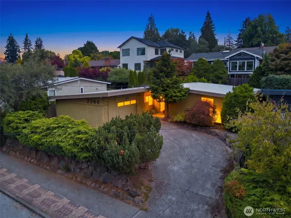 7308 45th Avenue NE, Seattle, WA 98115