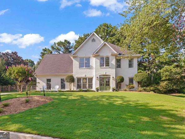 135 Broadwell Oaks Ct, Alpharetta, GA 30004