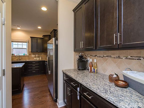 4th image of 4513 Cottendale Dr