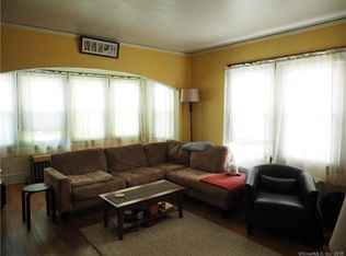 12 Hackett Cir S #1, Stamford, CT 06906