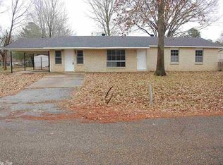 6012 Circle Dr, Benton, AR 72019