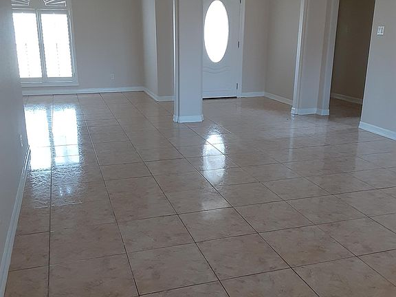 4th image of 5119 N 24th Ln