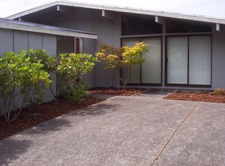 1264 SE Shermer Ct, Newport, OR 97365
