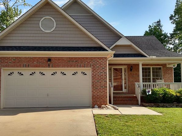213 Beauregard Ln