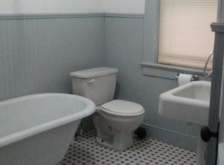 818 Monroe St, West Hempstead, NY 11552
