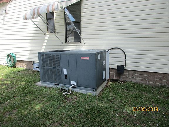 5th image of 1122 Tequesta Dr