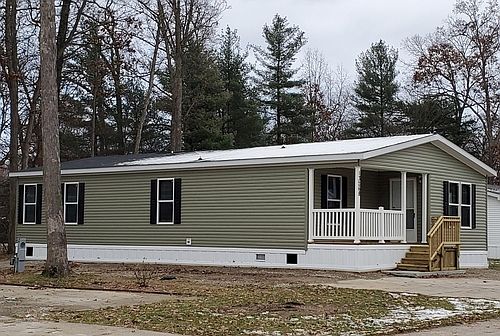 1st image of 13268 Pinewood Dr