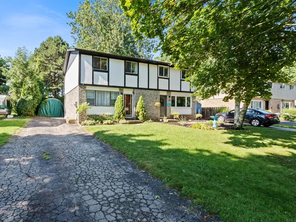47 Birchpark Dr, Grimsby, ON L3M 4M9