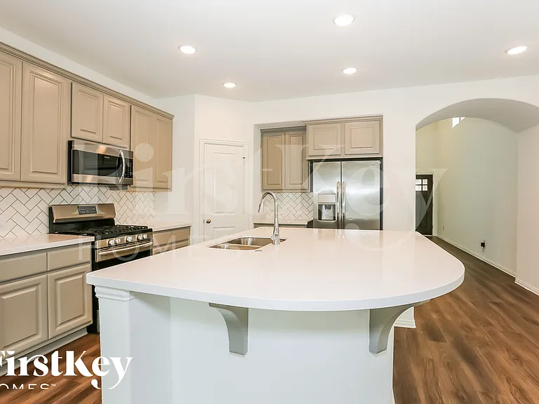 10539 Dolce Ln — Photo 7