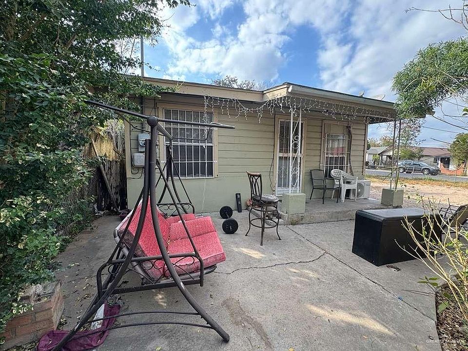 1st image of 404 S 20th St