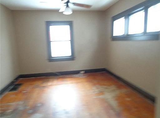 4th image of 1255 Highland Ave