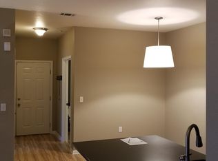 8338 S Independence Cir UNIT 105, Littleton, CO 80128