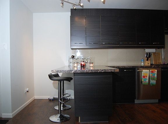 5th image of 660 Hill Dr #5-206