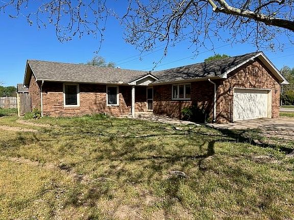 2nd image of 4803 S Millwood Cir