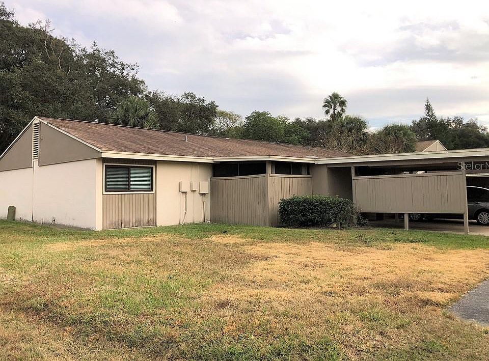 1st image of 8711 N Plum Ln