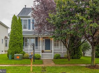 43058 Barons St, Chantilly, VA 20152
