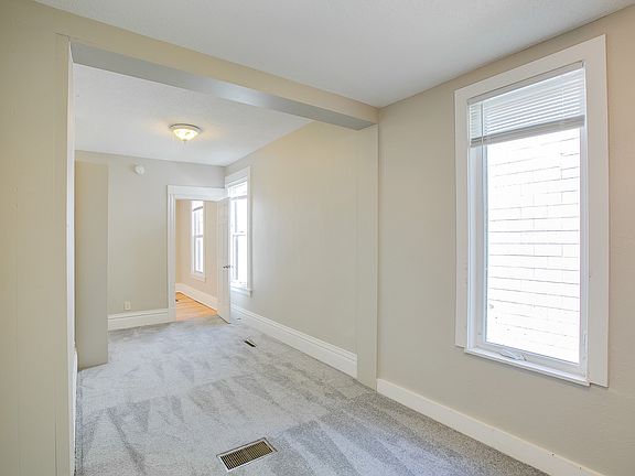 2nd image of 1719 Adams St NE APT 1