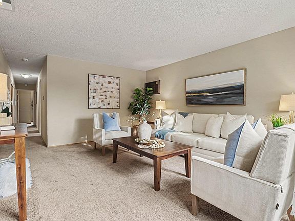4th image of 4847 Beckham Ct