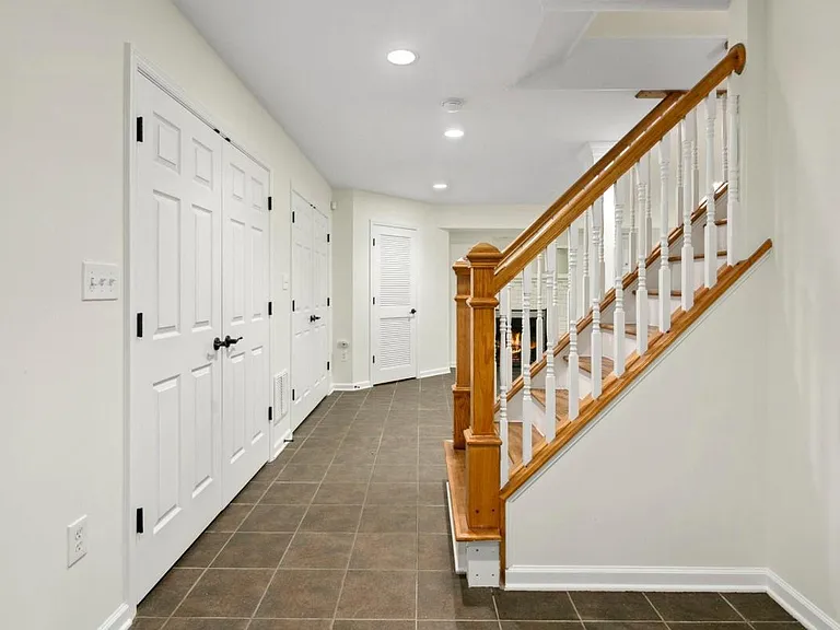 3643 Jenifer St NW — Photo 39