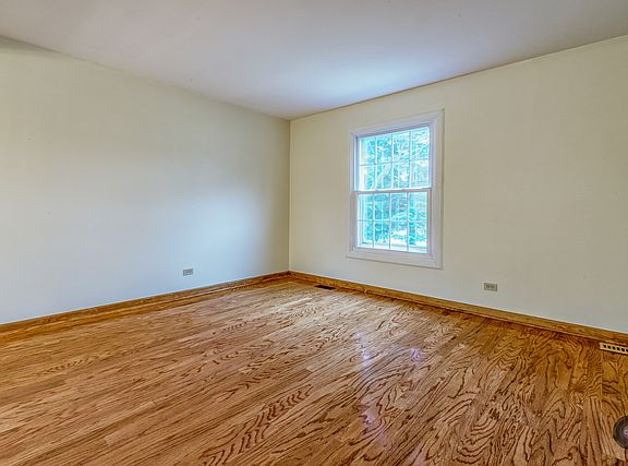 4th image of 1337 Knoll Dr