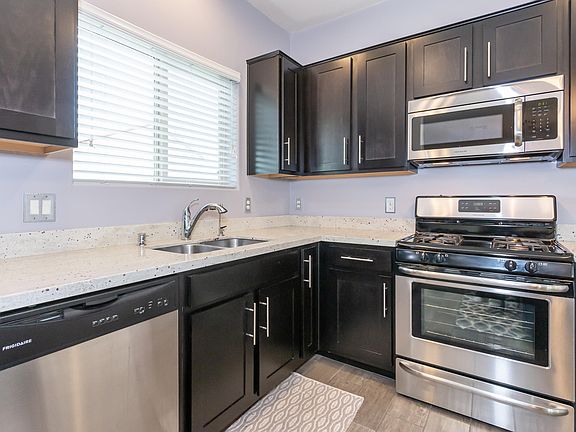3rd image of 9066 W Grayling Dr