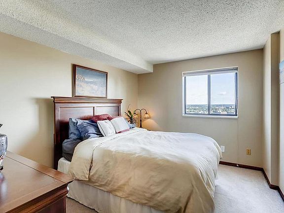 2nd image of 78 10th St E Unit 2705