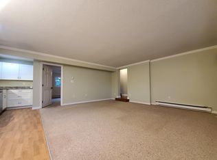 1137 Islington St APT 6, Portsmouth, NH 03801