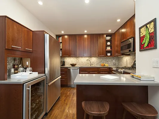 Sold by Sotheby's International Realty | media 13