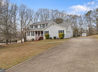 305 Daileys Plantation Ct, McDonough, GA