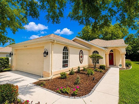 2nd image of 5556 Legend Hills Ln