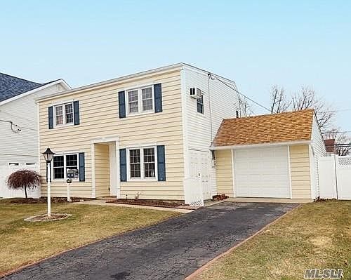 1st image of 67 Hill Ln