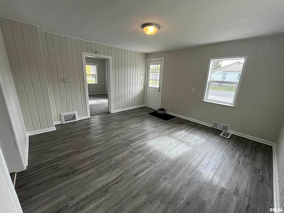 5th image of 1821 27th Ave