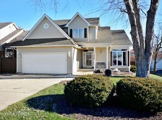 1N287 Papworth St, Wheaton, IL