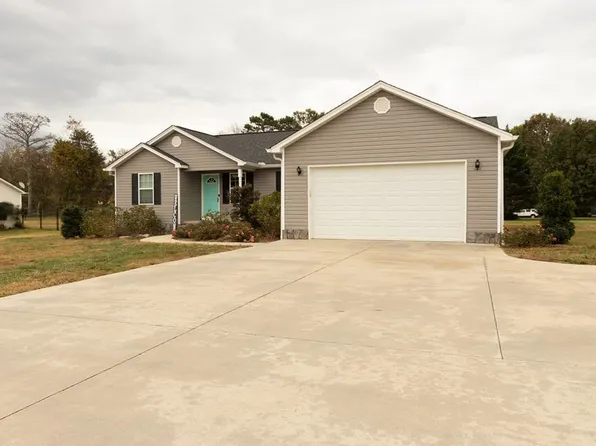 34 Brookfield Ln, Chatsworth, GA 30705