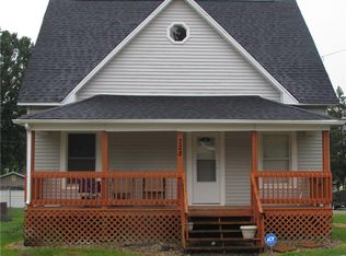 228 Victor St, Westville, IL 61883